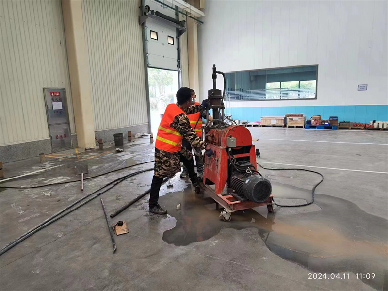 邵阳厂房地面下沉塌陷注浆加固施工